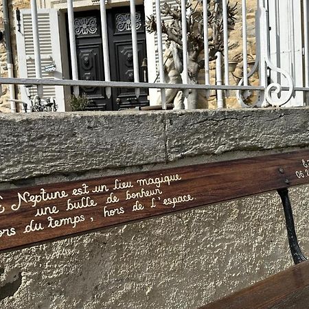 Le Neptune Le Somail Kültér fotó